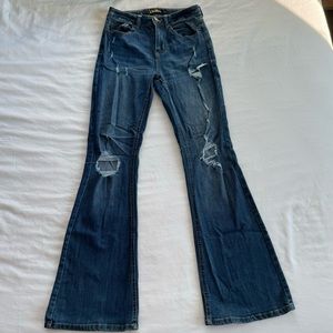 Flare Destroyed Jeans